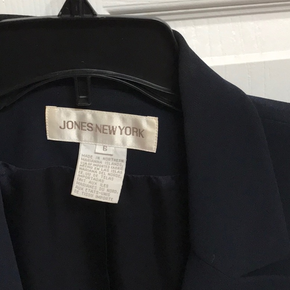 Navy blue blazer - Picture 2 of 2